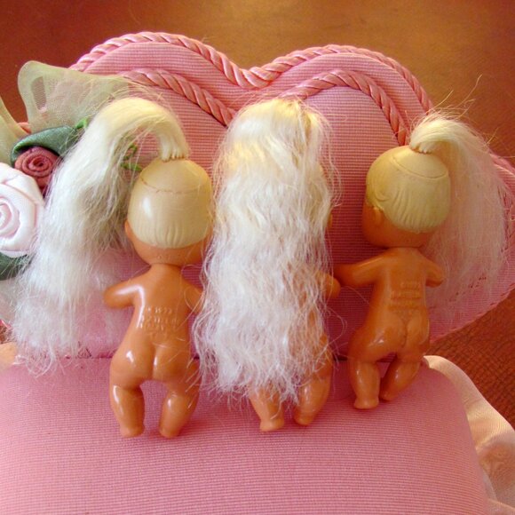 TRIPLET BABY KRISSY DOLLS w BLONDE HAIR & 3 MERMAID COSTUMES, BARBIE 1973 VINT. - Picture 5 of 6